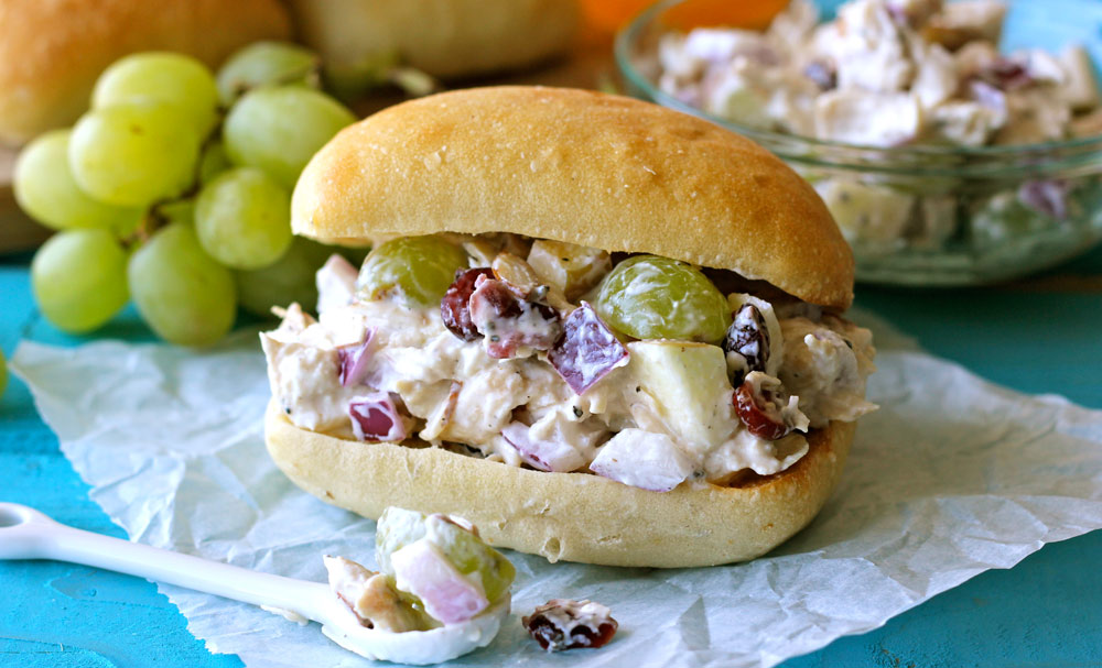 Greek Yogurt Chicken Salad Sandwich 101Recipes