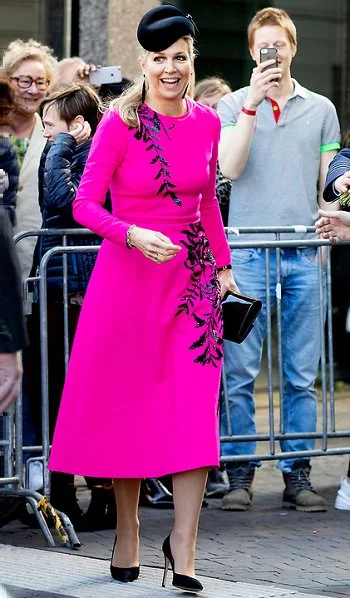 Queen Maxima wore Oscar De La Renta pink midi dress