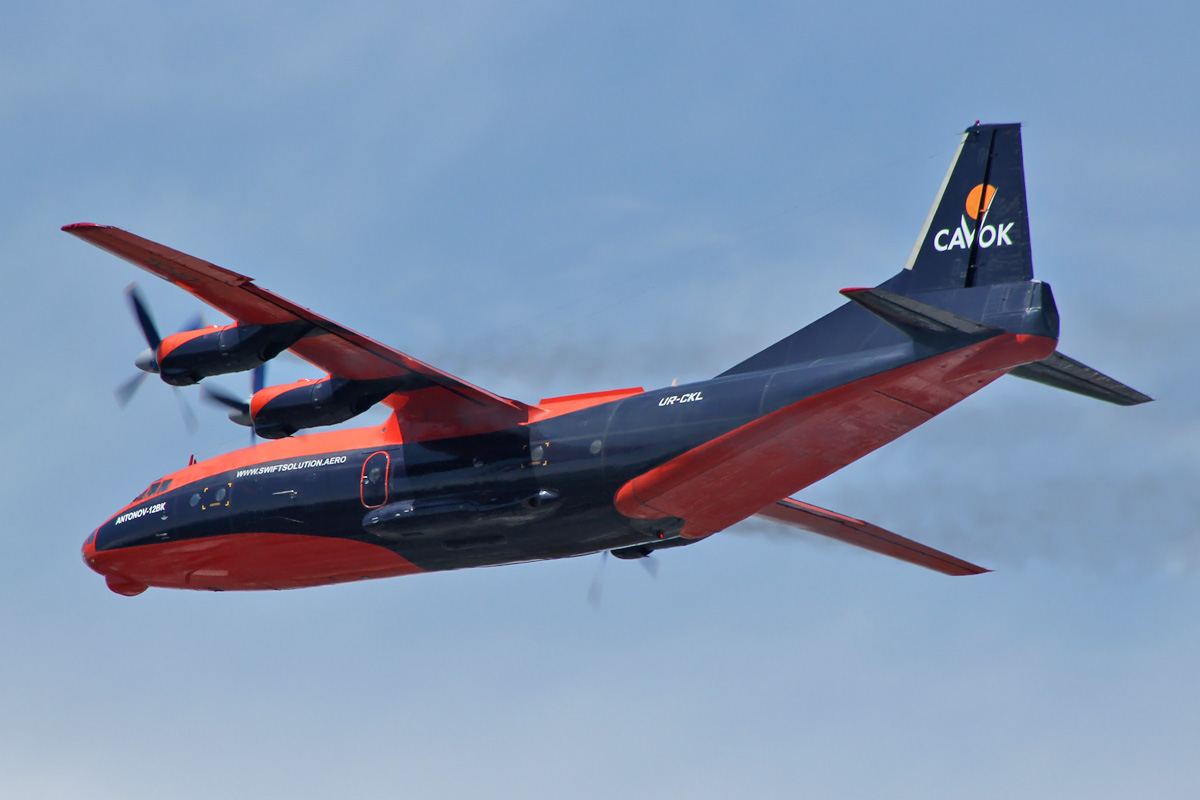 Eastwings An12BK * Cavok Airlines * URCKL