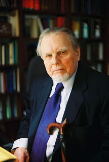 CZESLAW MILOSZ Premio Nobel de Literatura 1980. Integrante de la Resistencia polaca durante la II Guerra Mundial