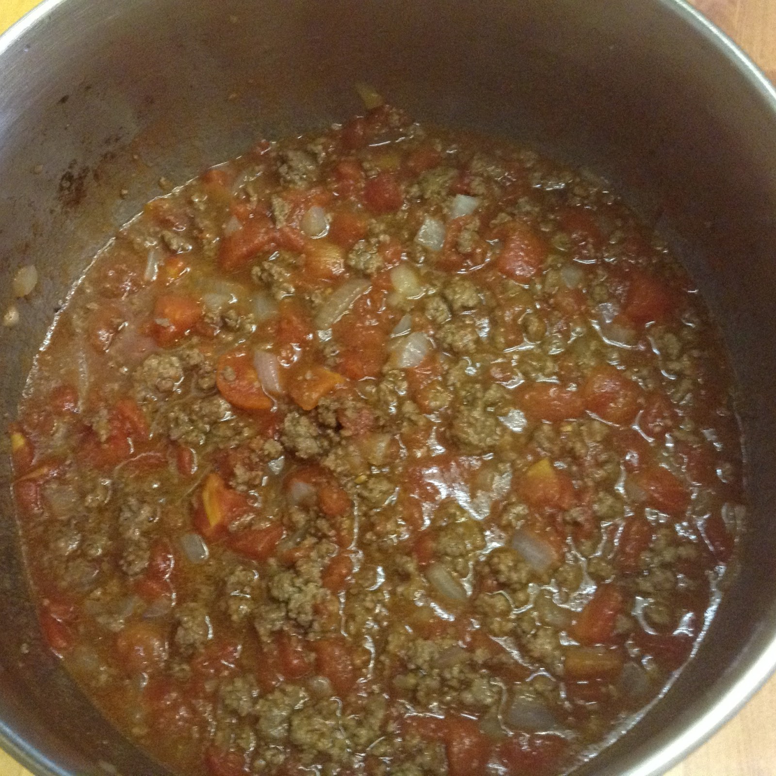 Living Well on Less: 20 Minute🍲 Easy Hamburger Goulash
