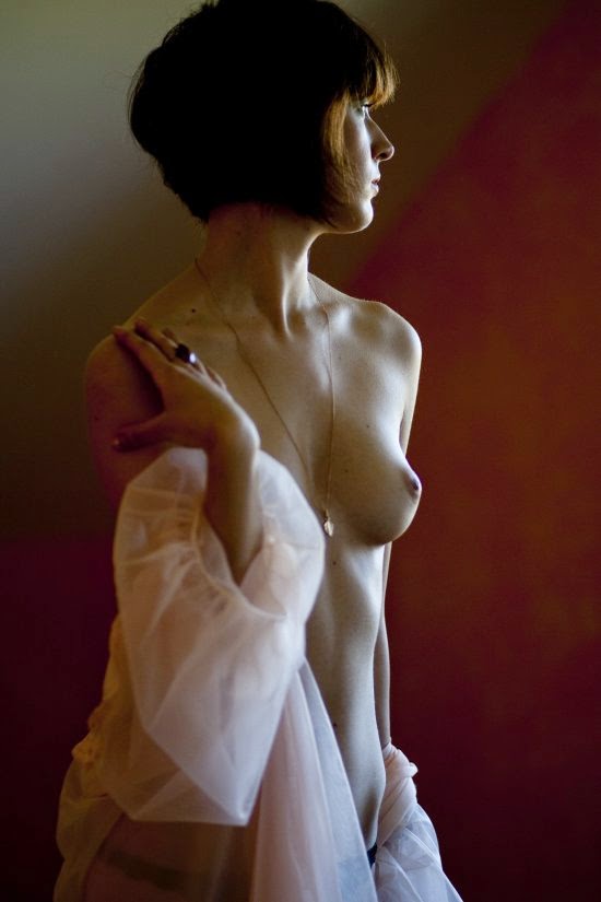 Maris Ojasuu Sirabella fotografia mulheres modelos fashion nsfw beleza sensual provocante nudez