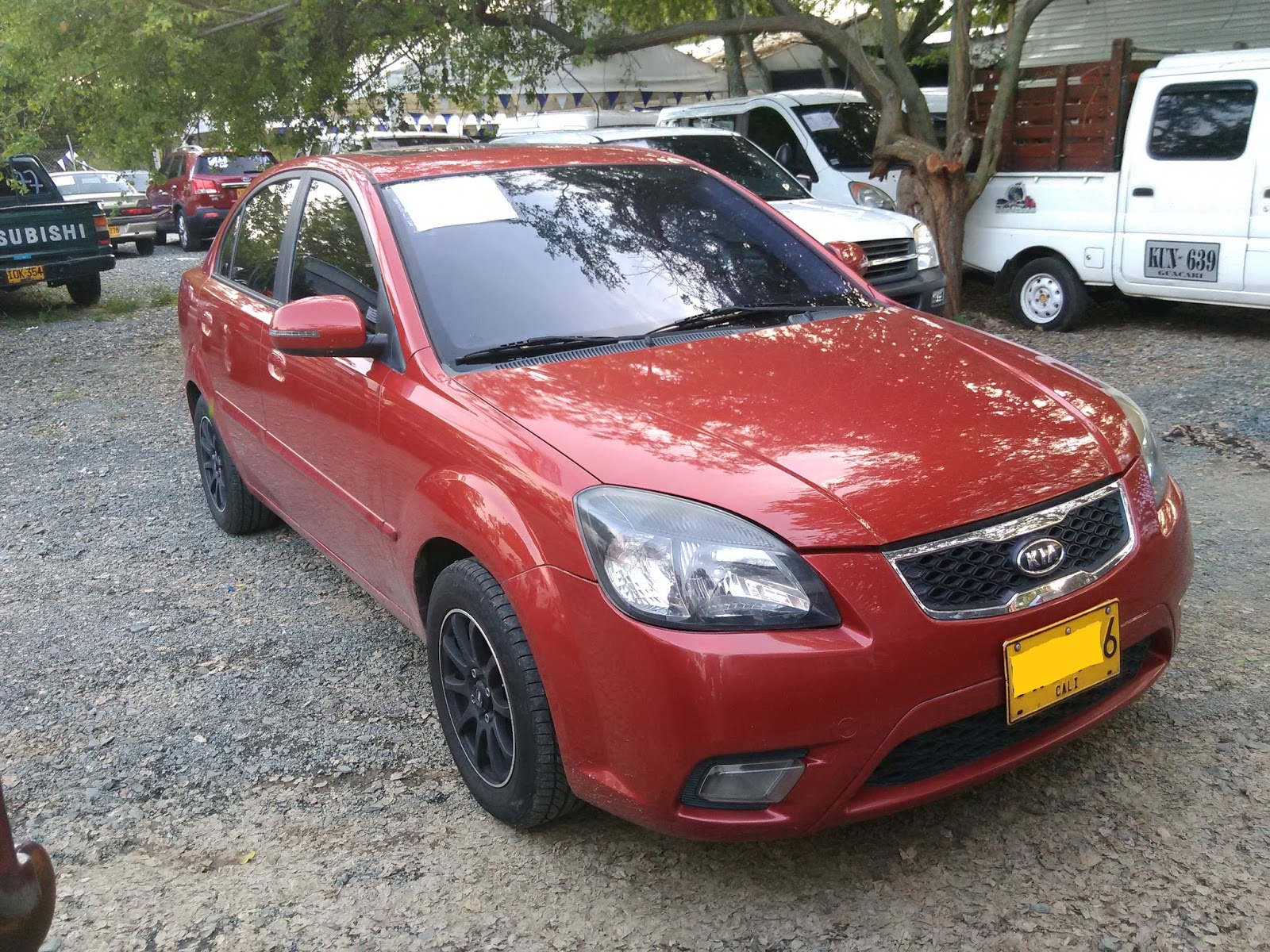 KIA RIO XCITE SPORT 2010 ROJO