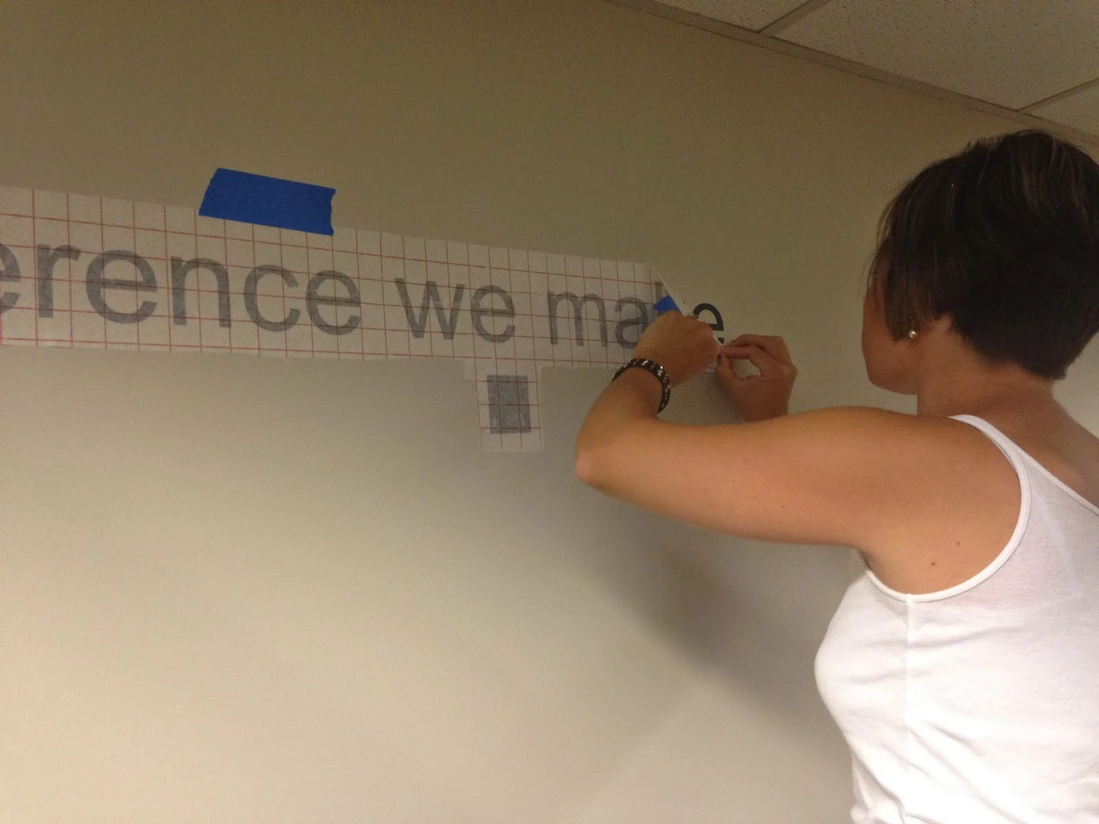 How to Hang Large Vinyl Wall Decals Silhouette School