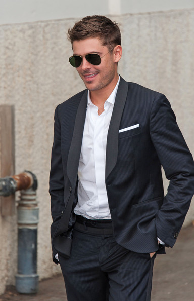Zac Efron Looking Dapper In A Suit | Oh yes I am