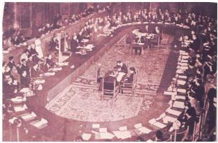 Soal essay tentang revolusi menegakkan panji panji nkri 08 picture