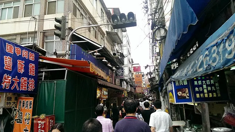 清一色牛肉麵|東海蓮心冰雞爪凍