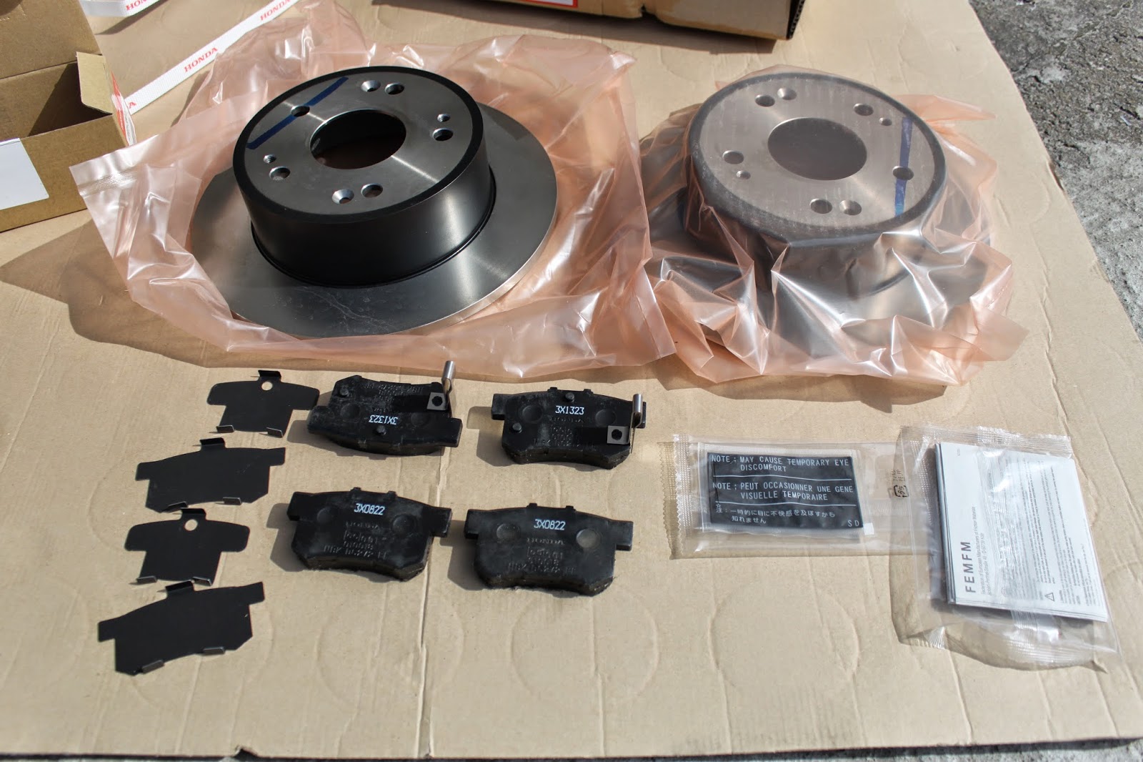 http://diyacurarsx.blogspot.com/2014/04/how-to-replace-rear-rotors-and-brake.html