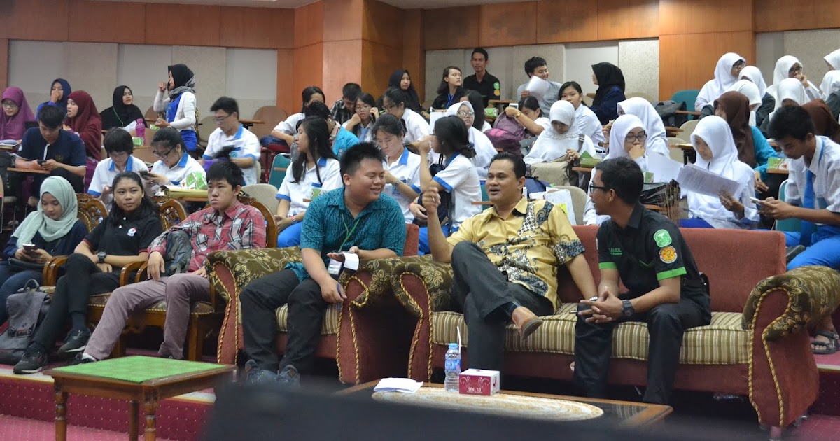 Contoh Skripsi Farmasi S1 JJ Rumahx