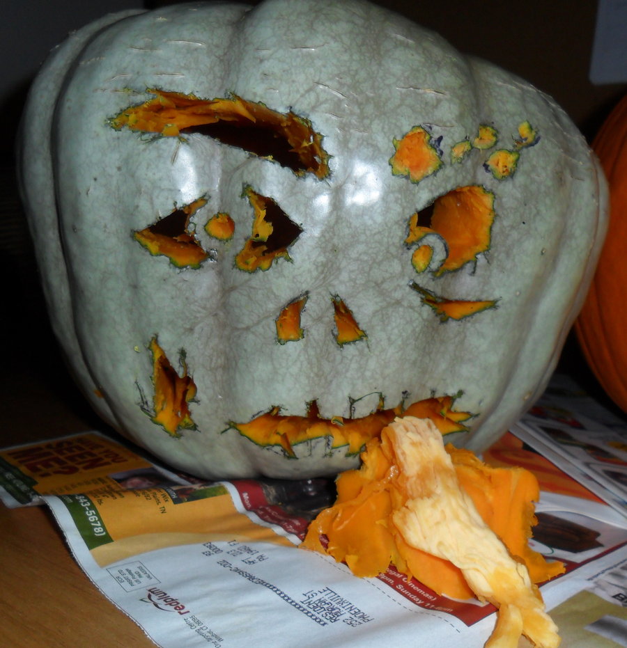 Из чего можно сделать тыква зомби костюм. Карвинг тыквы страшные на хэллоуин. Карвинг тыква на хэллоуин. Растения против зомби тыква. Пумпкин джек арт.