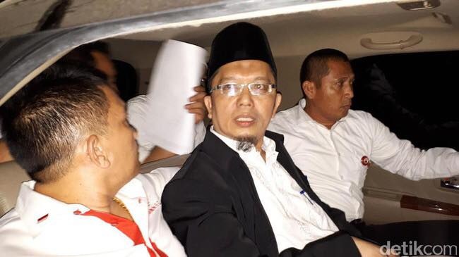 Masyarakat MinangKabau,Protes & Menggugat PDIP.! Masyarakat MinangKabau,Protes & Menggugat PDIP.!