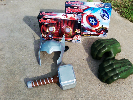 Muestra a tu super héroe con los juguetes de Marvel's Avengers: Age of Ultron Action Toys #MisVengadores #Ad