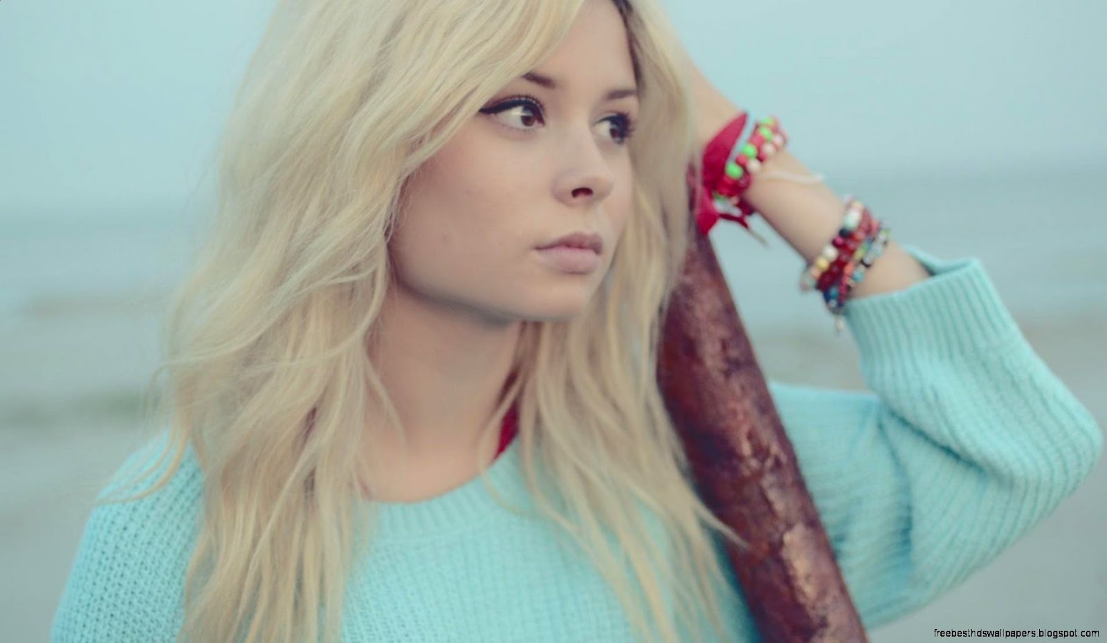Nina Nesbitt Way in the World