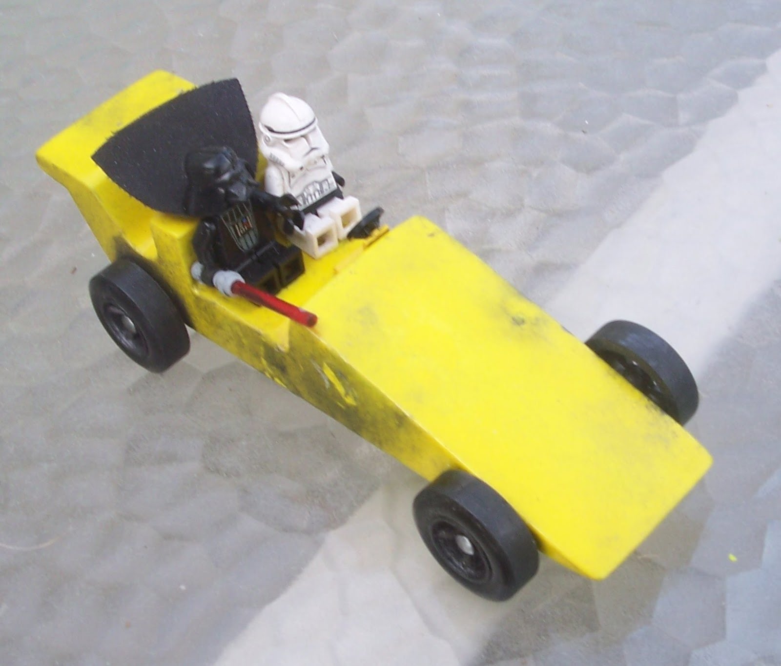 Six Little Ducklings: Pinewood Derby Race 2012