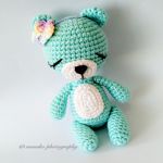 http://www.ravelry.com/patterns/library/sweet-little-bear-crochet-toy---amigurumi