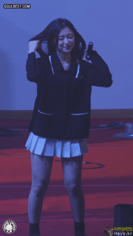 비시즌 돌아온 꿀벅지 오마이걸 아린
