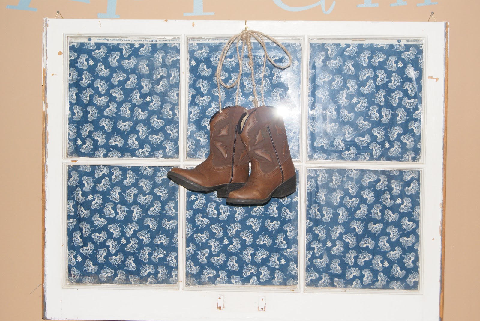 MomSimplified: Cowboy Themed Bedroom