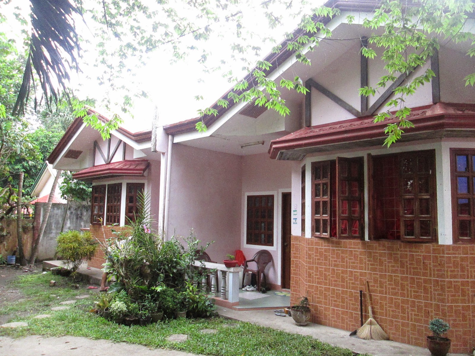 Apartment for Sale in Dumaguete City (Ideal for Business) A few minutes