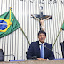 Projeto de Agenor Neto garante a grupos de riscos direito de descer do ônibus fora do ponto após as 21 horas