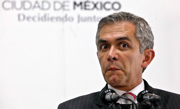 Mancera prevé pedir licencia de 90 días a finales de octubre, Vamos con todo!!! Mancera prevé pedir licencia de 90 días a finales de octubre, Vamos con todo!!!