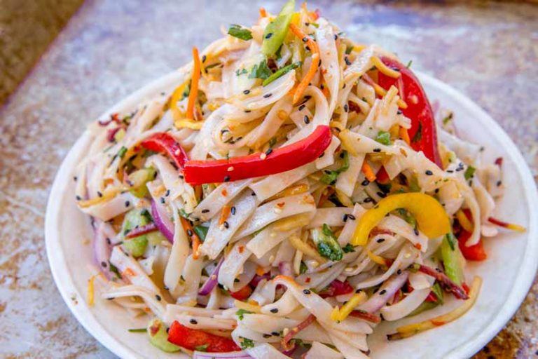 COLD THAI NOODLE SALAD COLD THAI NOODLE SALAD