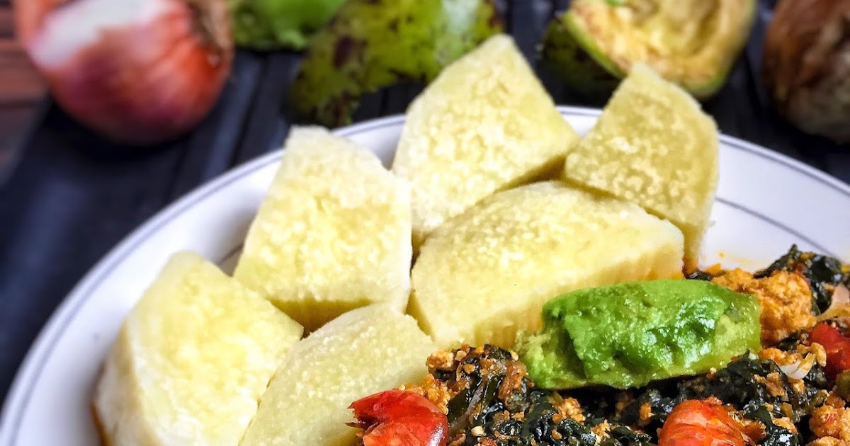 Akitchenfaraway SPINACH STEW (nkontomire/palava sauce with boiled Yam)