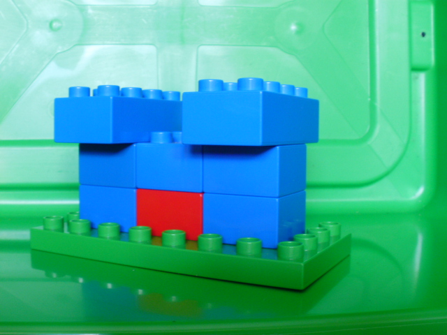 MOCs de castelos feitos de LEGO Duplo