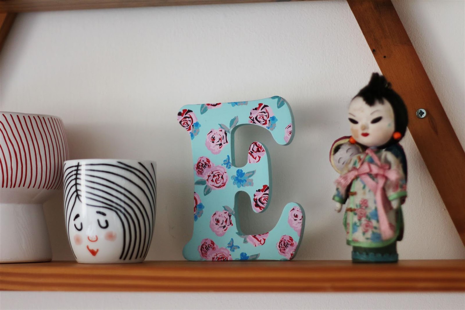 emuse Colourful bedroom displays