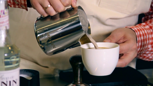 Portakallı Ve Çikolatalı Mocha Tarifi KAHVEKAFE Kahve Dünyasından