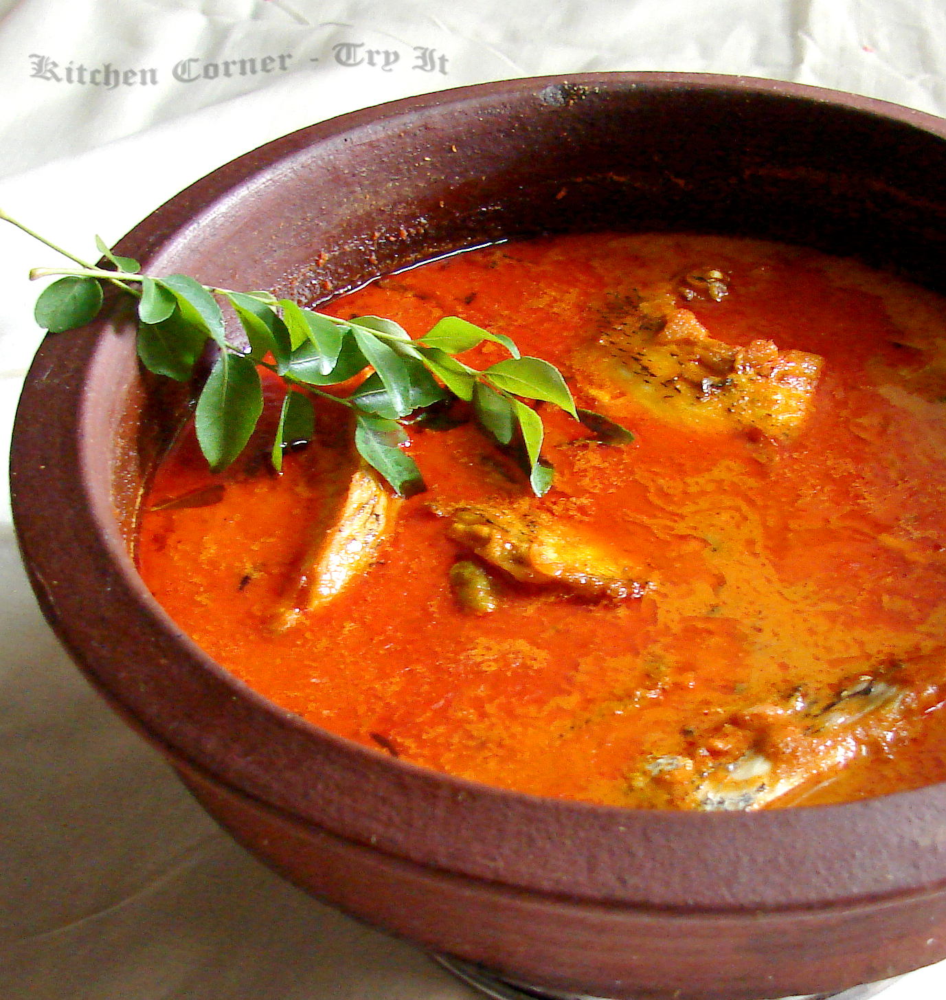 Karimeen Curry/Meen Palu Curry