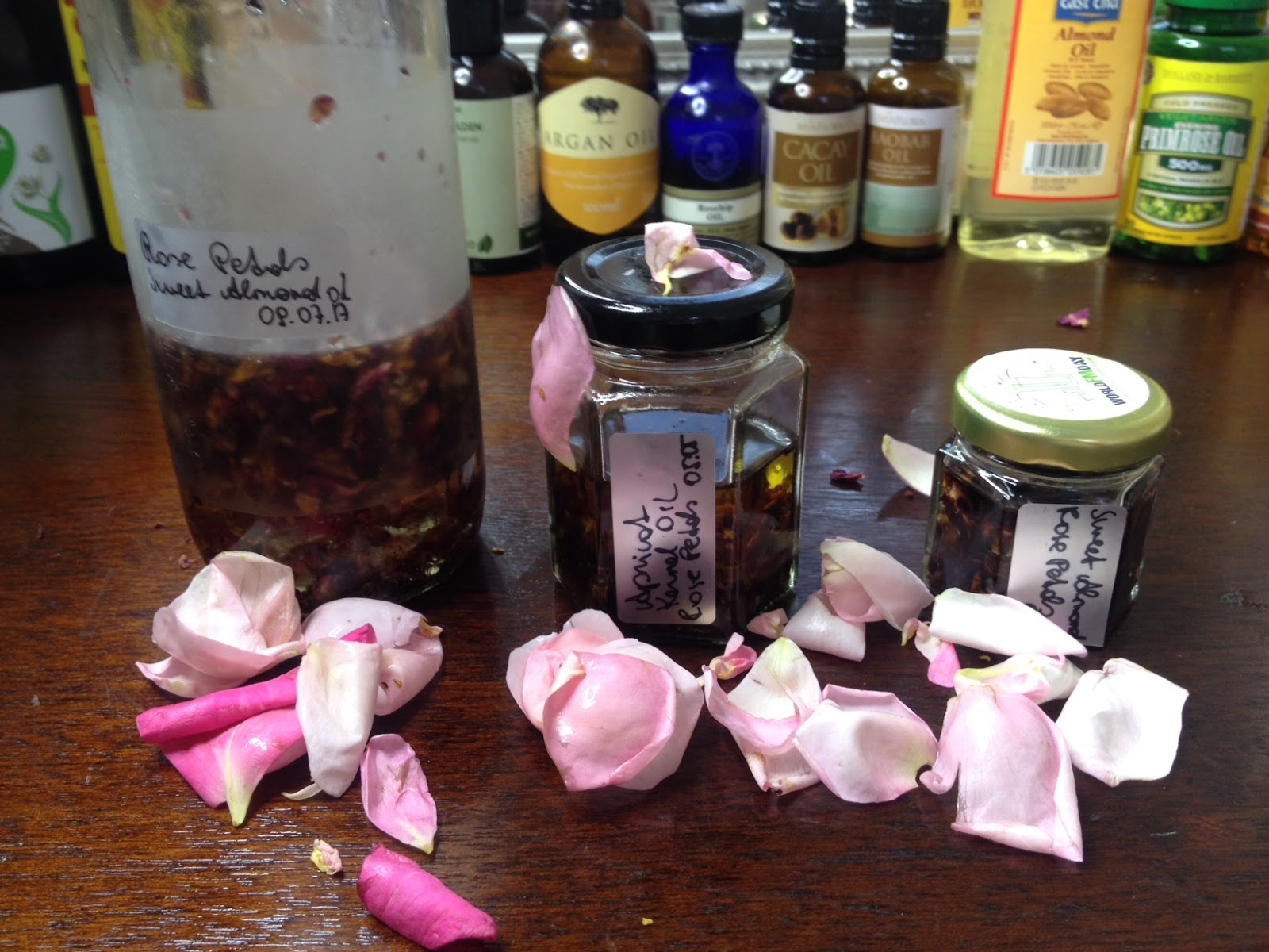 beautiful me plus you How to make Rose Infused Oil at Home