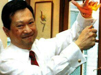 Profil Randall Hartolaksono - Penemu Formula Kimia Pemadam Api Ramah Lingkungan Profil Randall Hartolaksono - Penemu Formula Kimia Pemadam Api Ramah Lingkungan