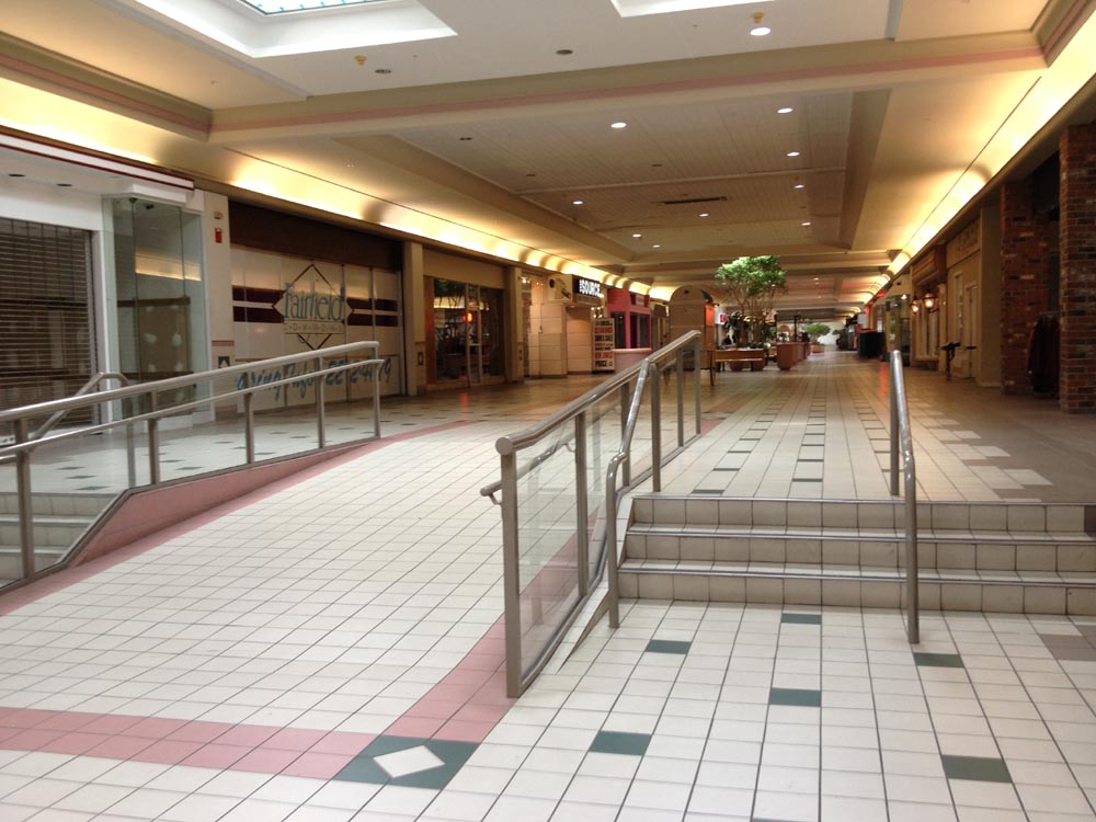 Sky City Retail History Fairfield Commons Mall/Eastgate Mall