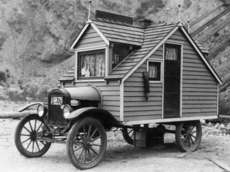 Vintage Wooden Homes on Wheels