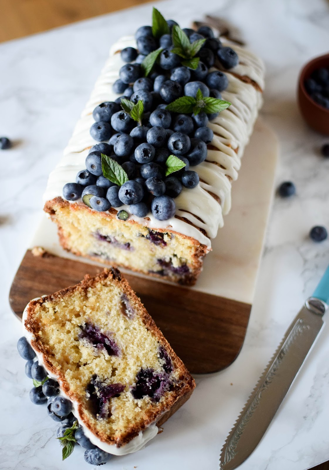 Blueberry and White Chocolate Cake