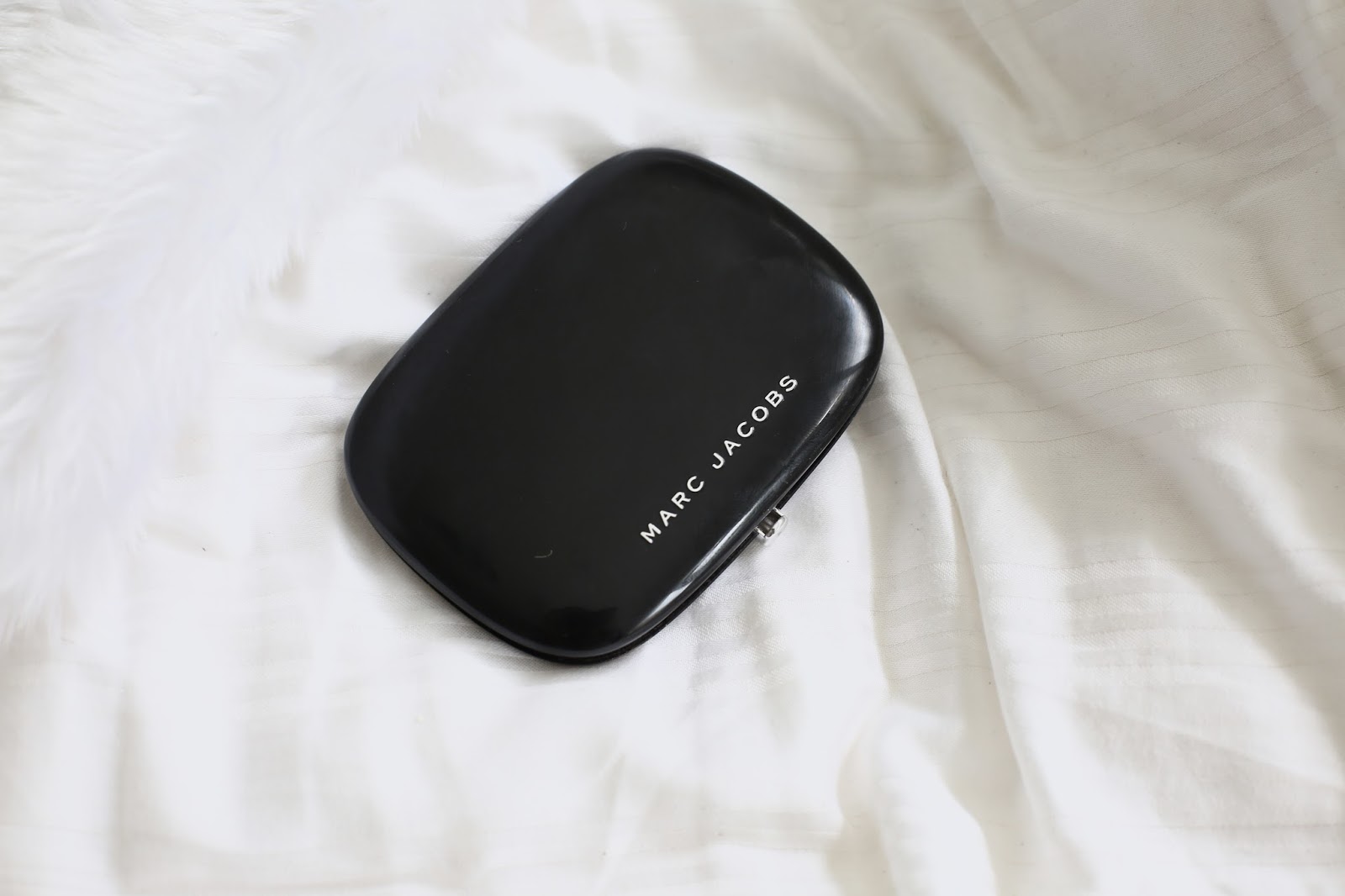 marc jacobs air blusher