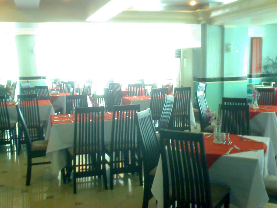 Rental Condo Property  R10605 1br Rent Condo Unit Oxford Suites