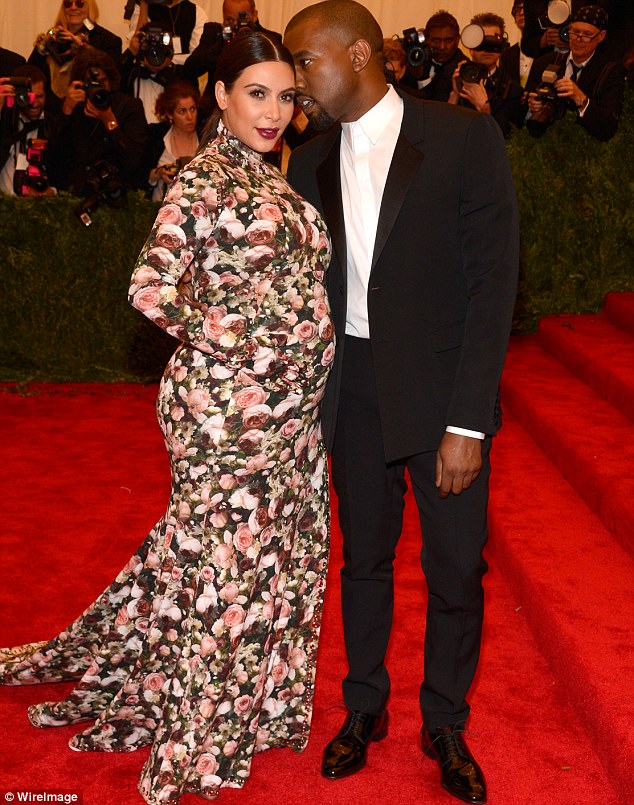 Effiong Eton [Photos] Pregnant Kim Kardashian Misfires at the Met Ball