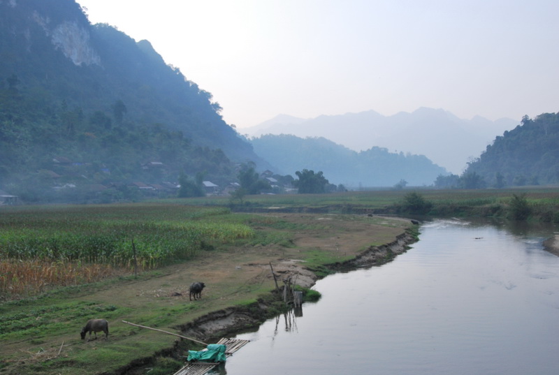 Tham quan Làng Pác Ngòi ở Ba Bể