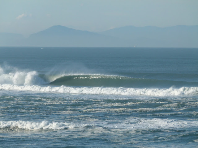 surfin estate blog surf culture lifestyle surfboard skateboard art music trend fashion winter kickoff atlas sound parallax waves hossegor seignosse capbreton