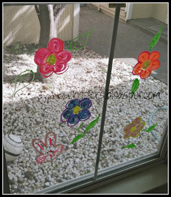 Messy Kids: Fun with ChalkOla Chalk Markers