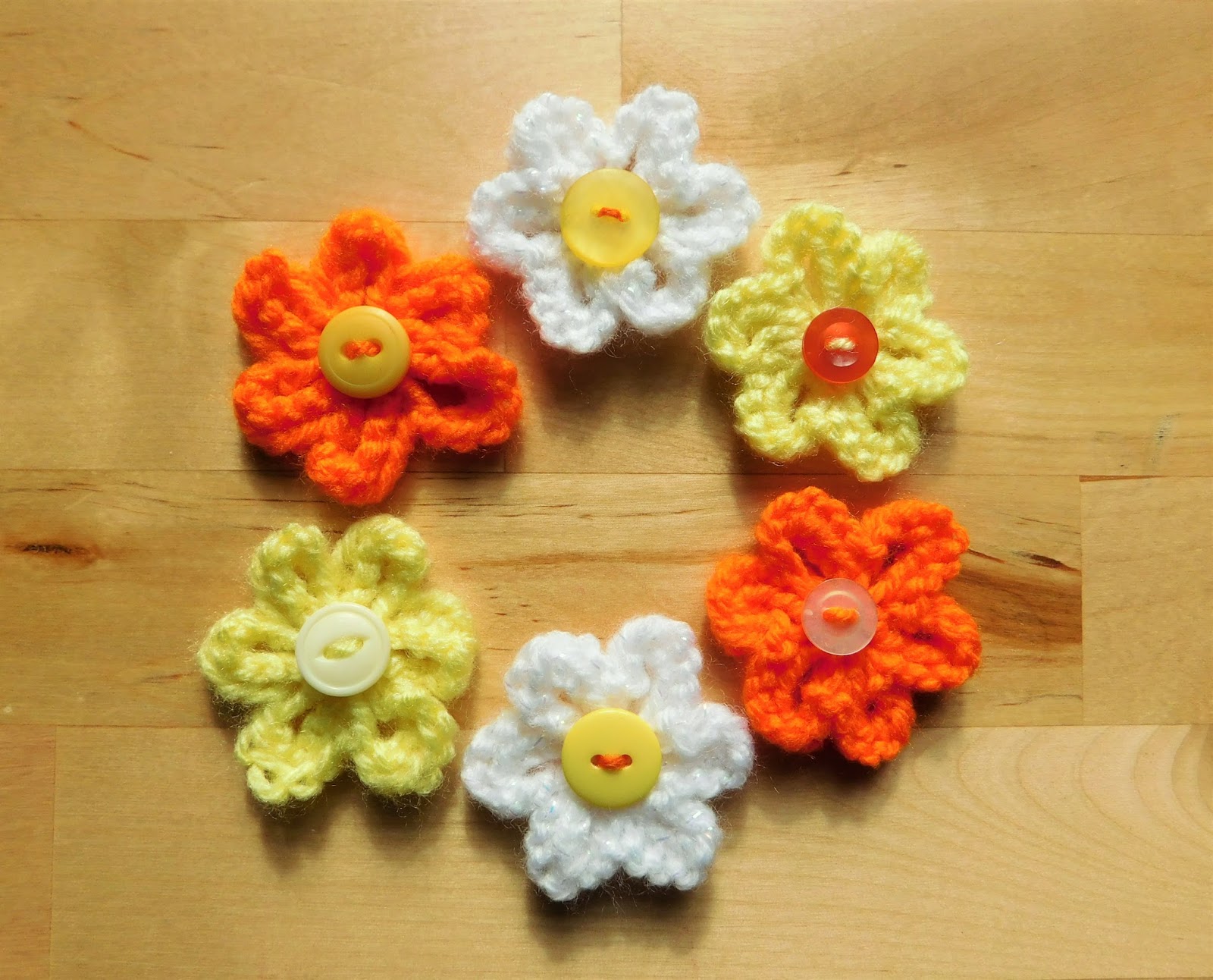 Marianna's Lazy Daisy Days Knitted Summer Flowers