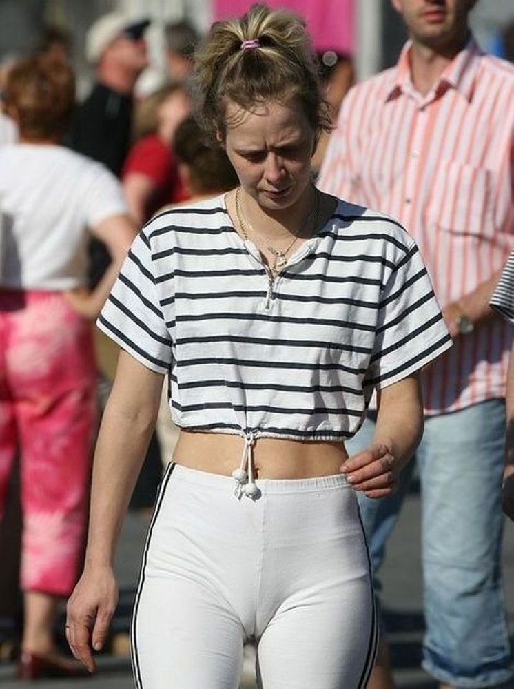 Cameltoe Pussy In Public Place
