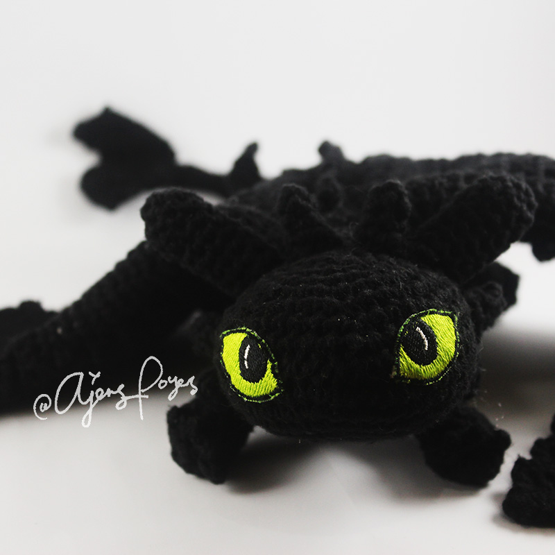 ajeng-belajar-merajut-free-crochet-pattern-totoro-toothless
