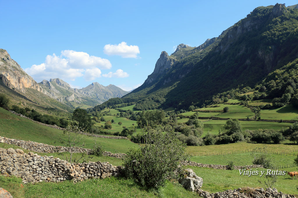 Ruta del Valle del Lago del Parque natural de Somiedo, Asturias