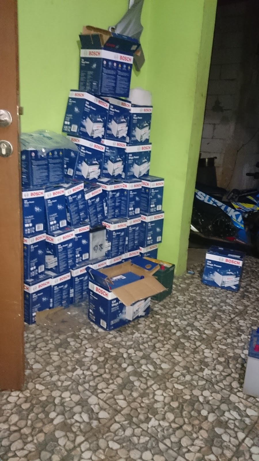 SERVICE MOBIL PANGGILAN, JUAL AKI MOBIL 24 JAM