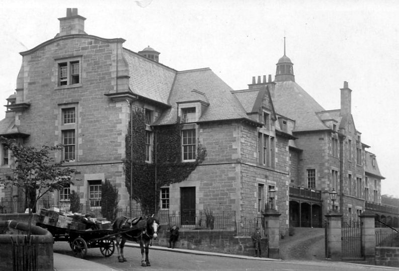 Tour Scotland Old Photographs Dunfermline Scotland