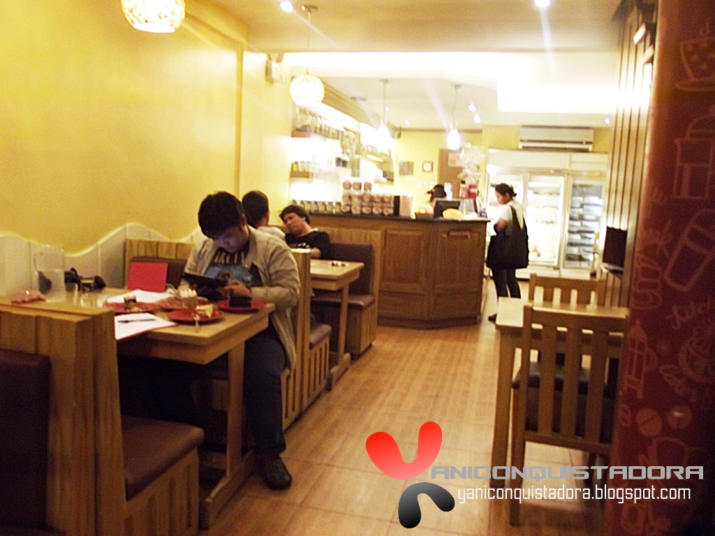 yaniconquistadora The Kitchen of Cakes and Coffee