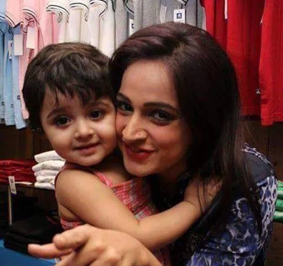 Noor with her daughter