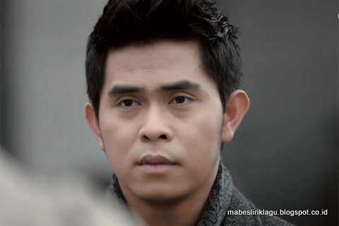 Lirik Lagu Mencari Cinta Sejati - Cakra Khan (OST Rudy Habibie) | Mabes